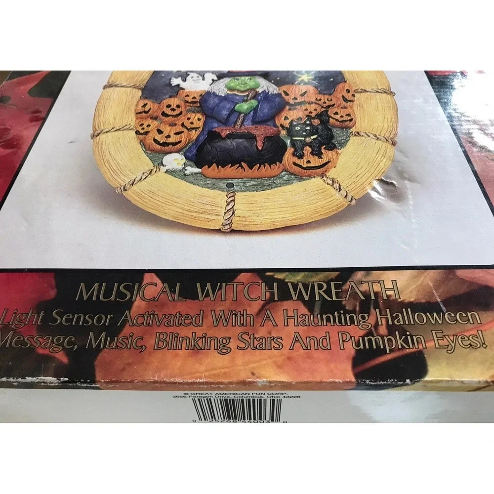 Halloween Autumn Harvest Resin Witch Wreath Musical Lights &‎ Sound New!